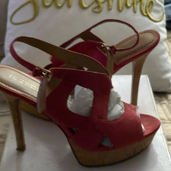 High heel Nine West strapped sandal - Picture 1 of 4